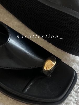 صندل چرمی انگشتی بیاله زنانه با کفی طبی (سایز ۳۷ تا ۴۰)