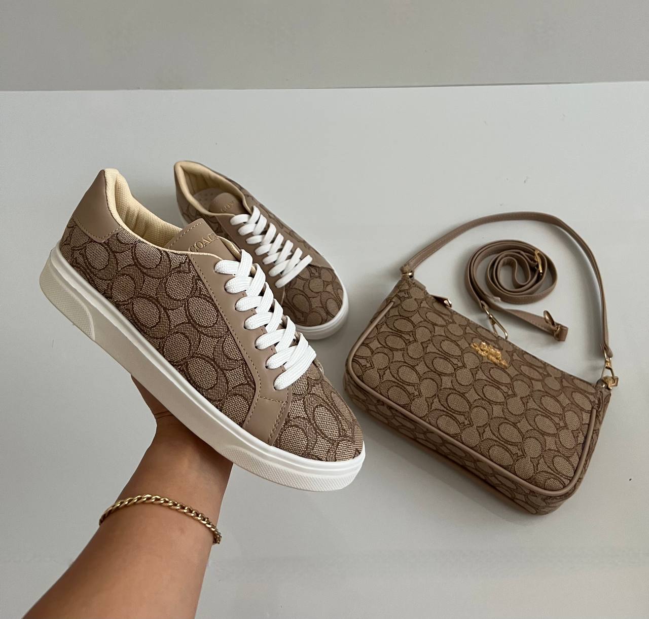 ست ونس و کیف کواچ رنگ کرم مستر کوالیتی - تصویر 4