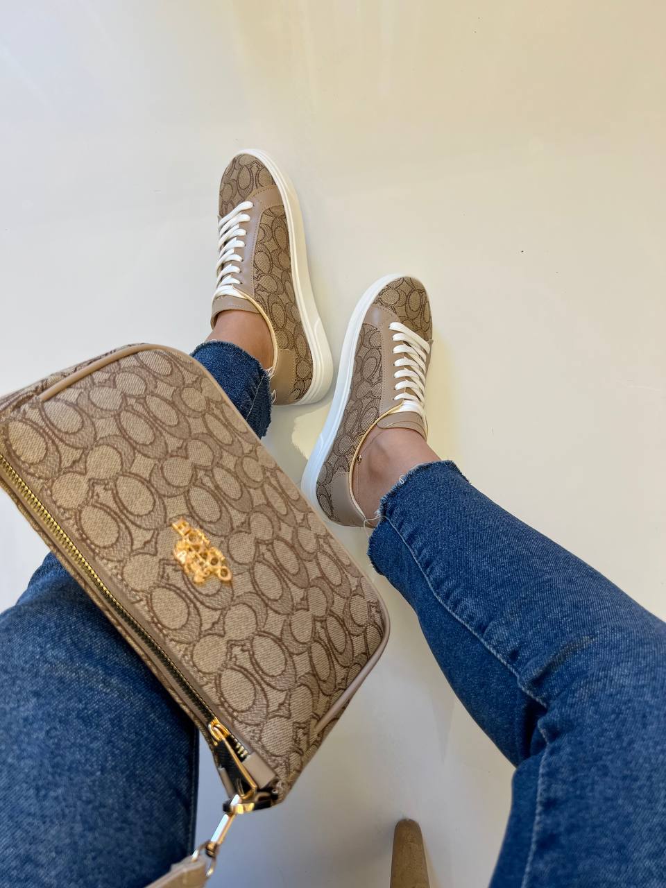 ست ونس و کیف کواچ رنگ کرم مستر کوالیتی - تصویر 6