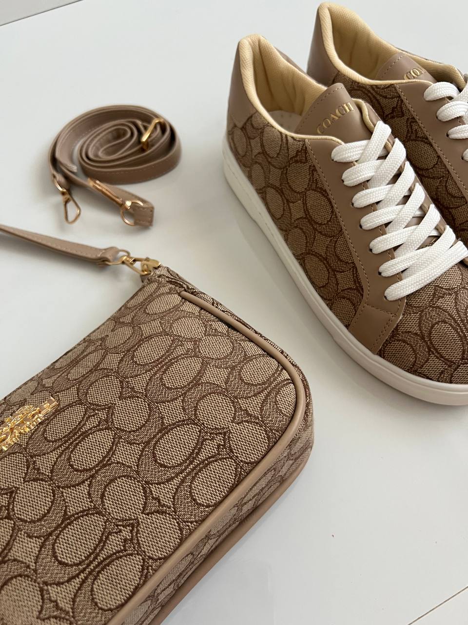 ست ونس و کیف کواچ رنگ کرم مستر کوالیتی - تصویر 10