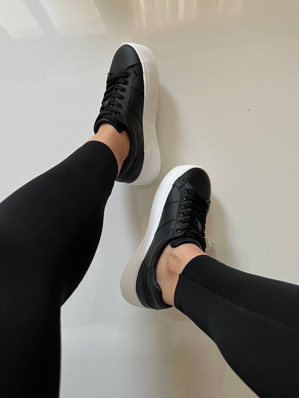 کفش زنانه چرمی بیاله قابل شستشو - تصویر 4