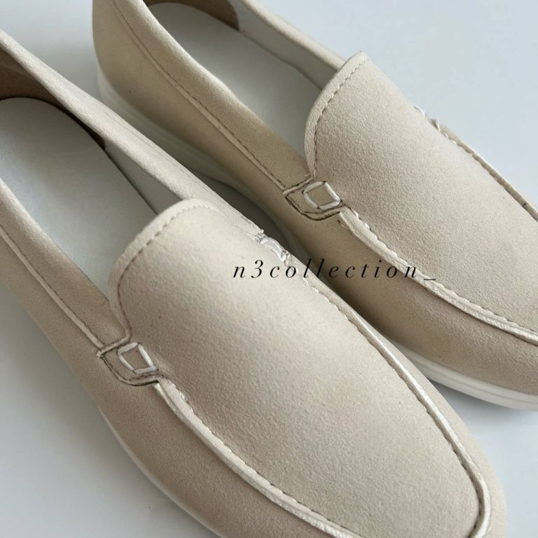 کفش لوفر جیر زنانه – ترند ۲۰۲۵، شیک و راحت با رنگبندی متنوع