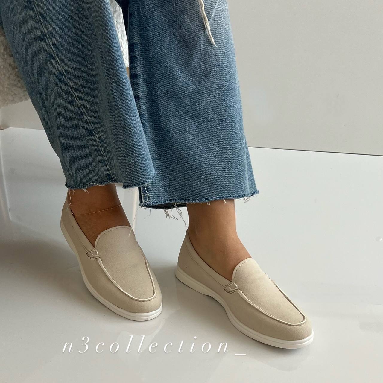 کفش لوفر جیر زنانه – ترند ۲۰۲۵، شیک و راحت با رنگبندی متنوع - تصویر 11