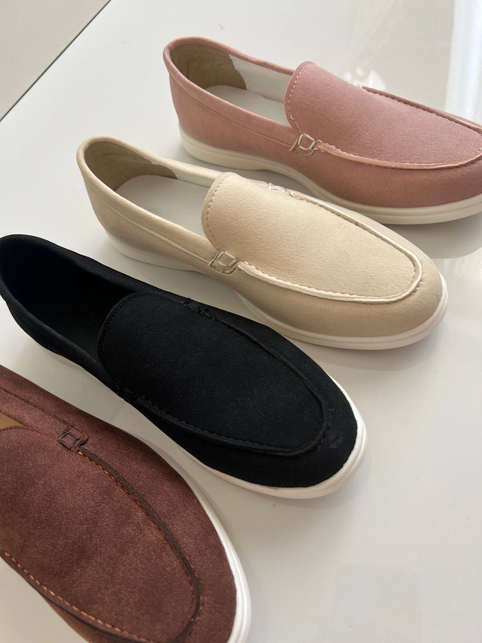 کفش لوفر جیر زنانه – ترند ۲۰۲۵، شیک و راحت با رنگبندی متنوع - تصویر 15