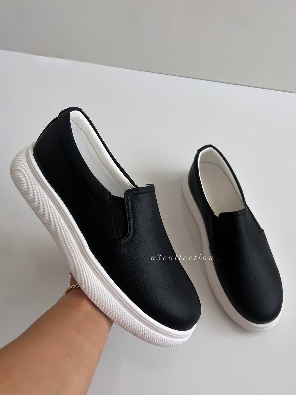 ونس چرم زنانه با کفی طبی – سبک، باکیفیت و ارسال فوری - تصویر 3