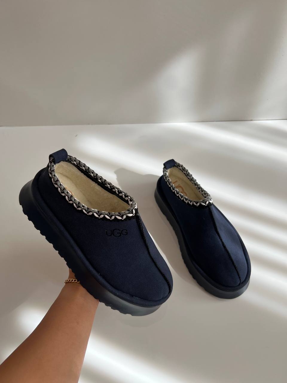 آگ بدون ساق لژدار - تصویر 2