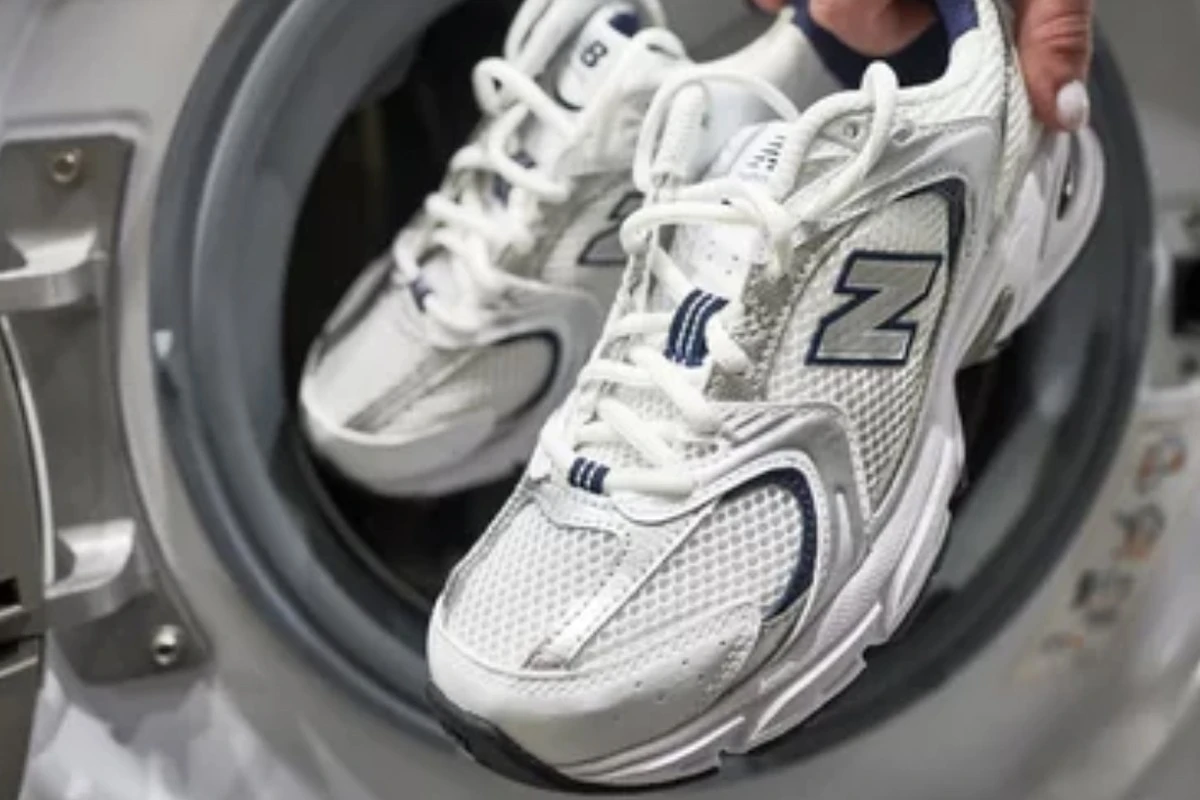 آیا می توان کفش و یا کتونی سفید رو با ماشین لباسشویی شست ؟